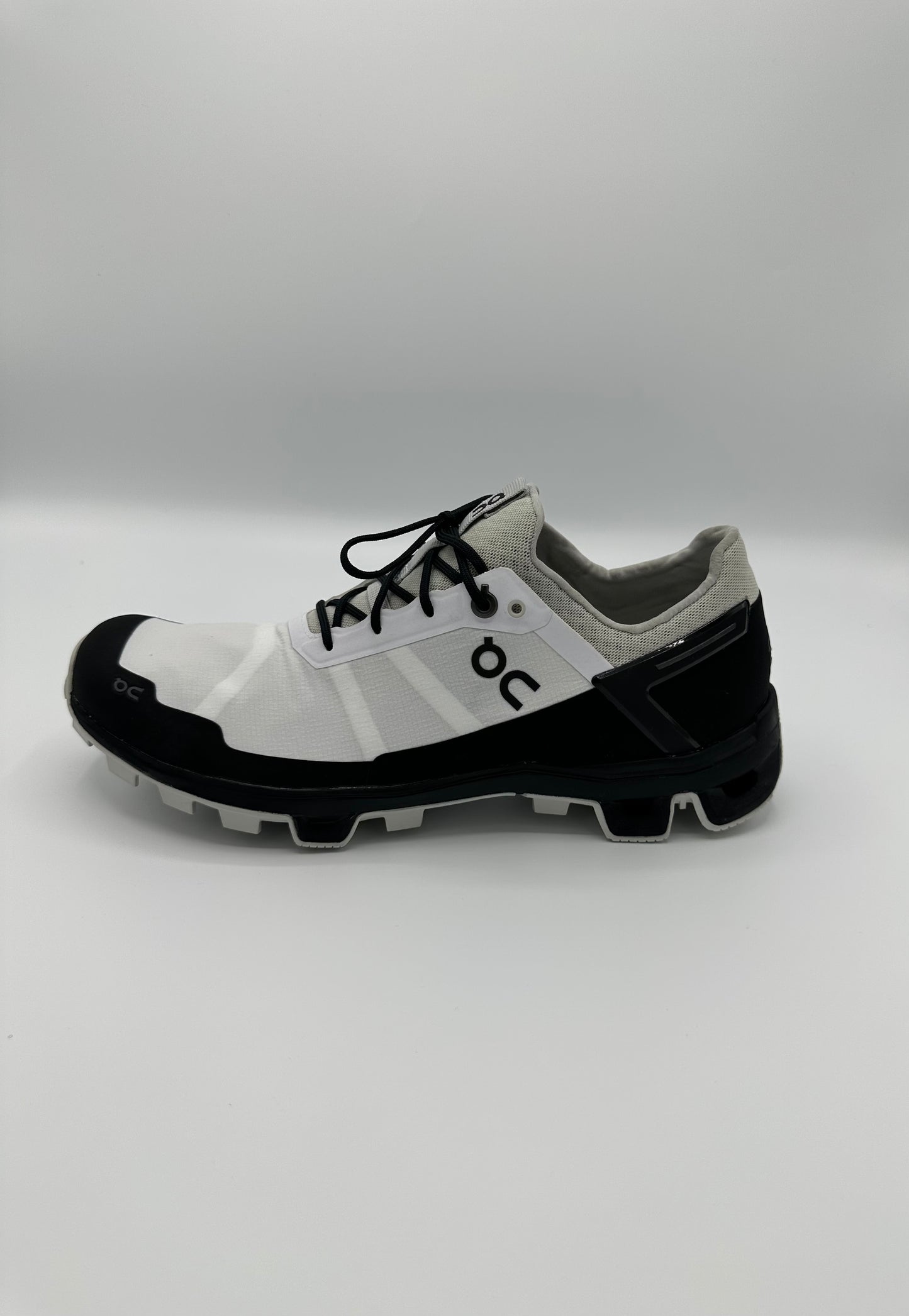 Oncloud Men's Cloud Venture Peak Running Shoes